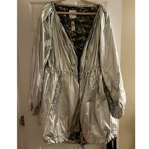Gap Silver/Camo Rain/Lightweight Jacket